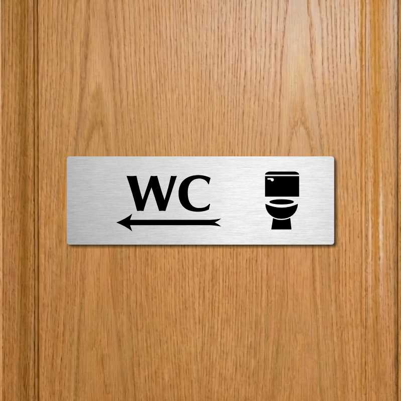 WC vlevo, 240x79mm, stříbrná popiska 